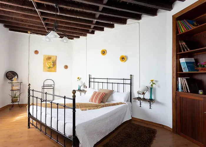 Canarian House With Views And Pool *