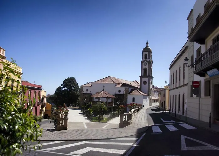 Canarian House With Views And Pool Feriehus Los Realejos