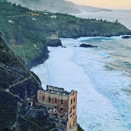 Canarian House With Views And Pool