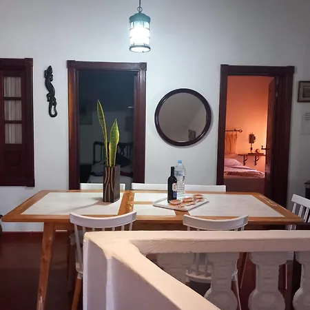 Canarian House With Views And Pool Сasa de vacaciones *