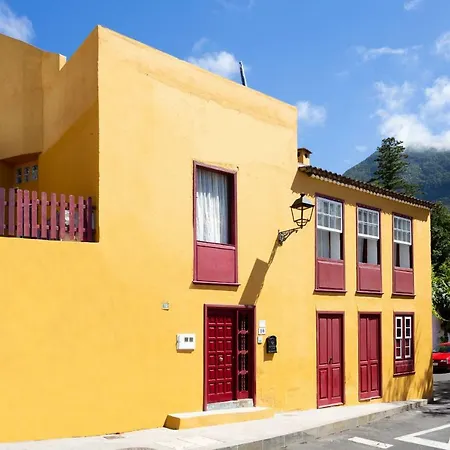 Feriehus Canarian House With Views And Pool Los Realejos