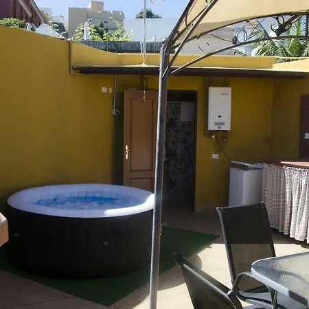 Holiday home Canarian House With Views And Pool