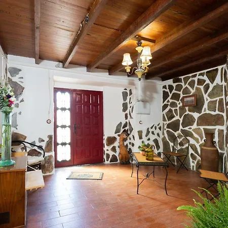 Canarian House With Views And Pool Сasa de vacaciones *