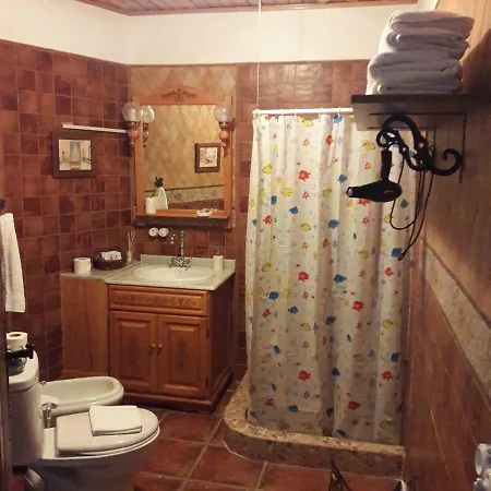 Feriehus Canarian House With Views And Pool Los Realejos