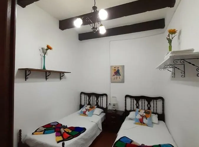 Canarian House With Views And Pool לוס ריאלחוס